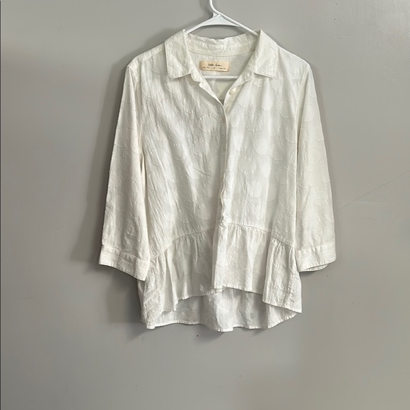 Cream Peplum Blouse with Notched Collar and 3/4 Sleeves - Picture 1 of 4